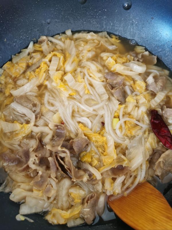 肥牛酸菜炖粉条