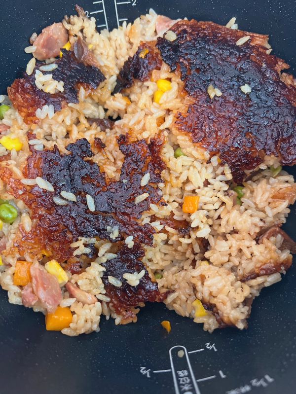 酱油香肠电饭煲焖饭