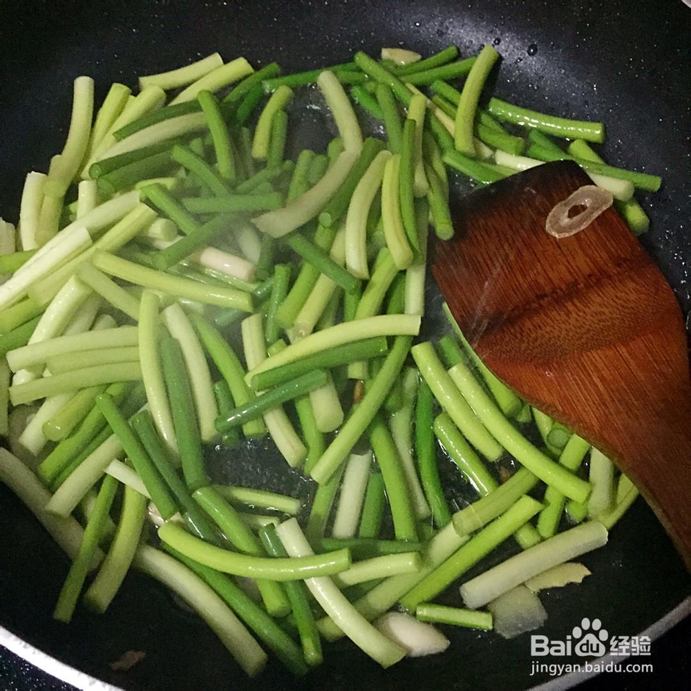 妈妈教我做的蒜苔炒肉