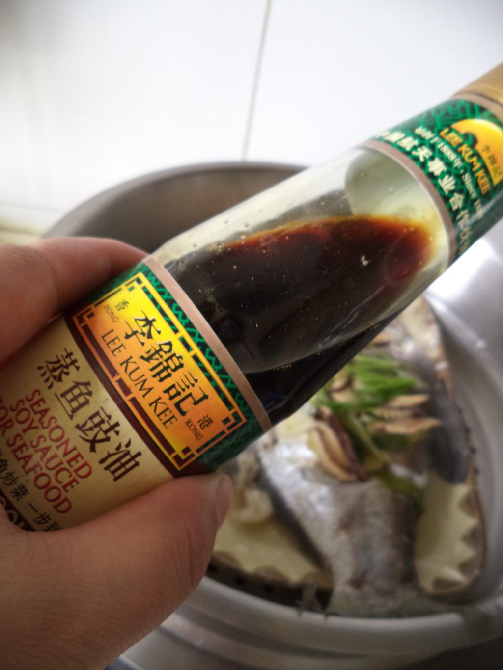 清蒸鳊鱼怎么做好吃，看这个就能学会