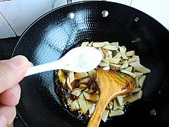 鲍汁兰花杏鲍菇