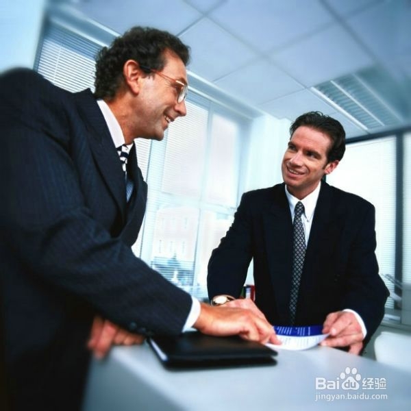 职场新人升职加薪必备技能：与客户沟通的技巧