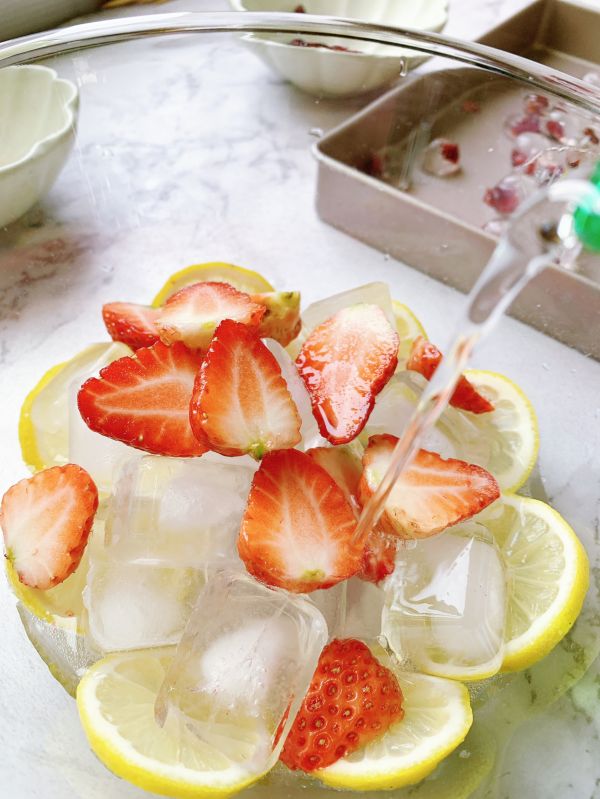 蔓越莓果冻冰饮