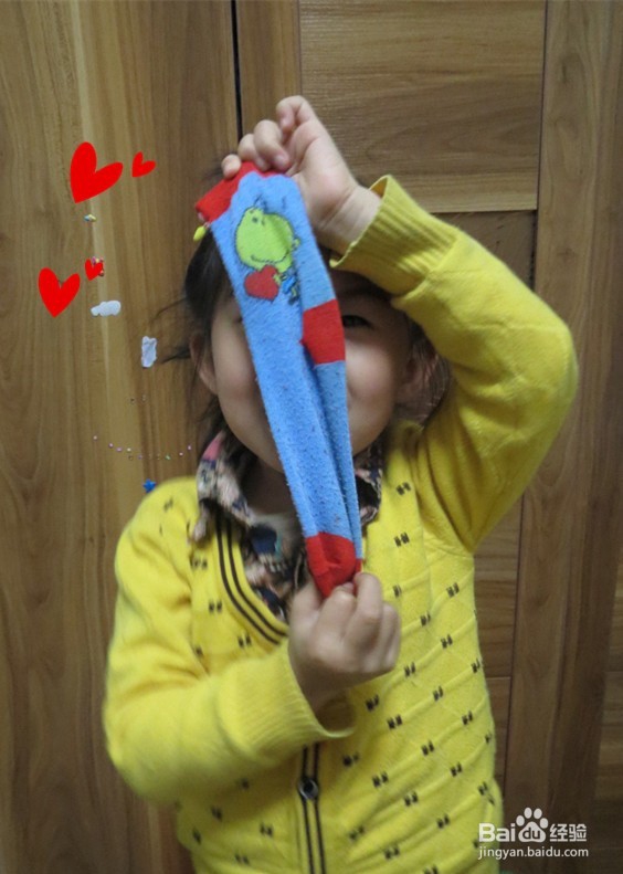 幼儿怎样教我趣味叠袜子