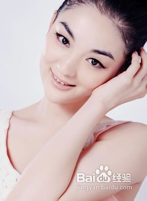 快速去除鱼尾纹的方法是什么