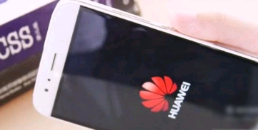 华为手机插卡的地方怎么打开