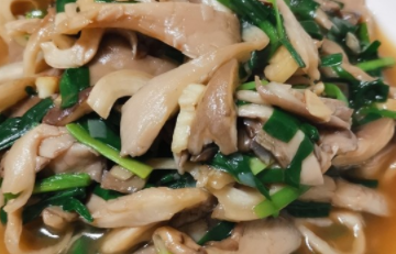 如何制作蘑菇炒韭菜