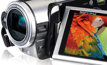 数码摄像机日常保养的方法？