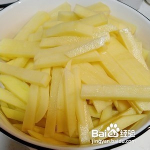 土豆炸薯条简单做法