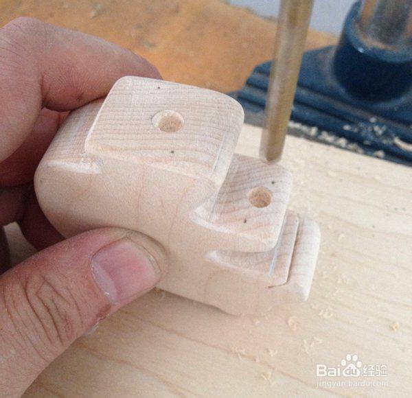 木头diy小熊玩具车