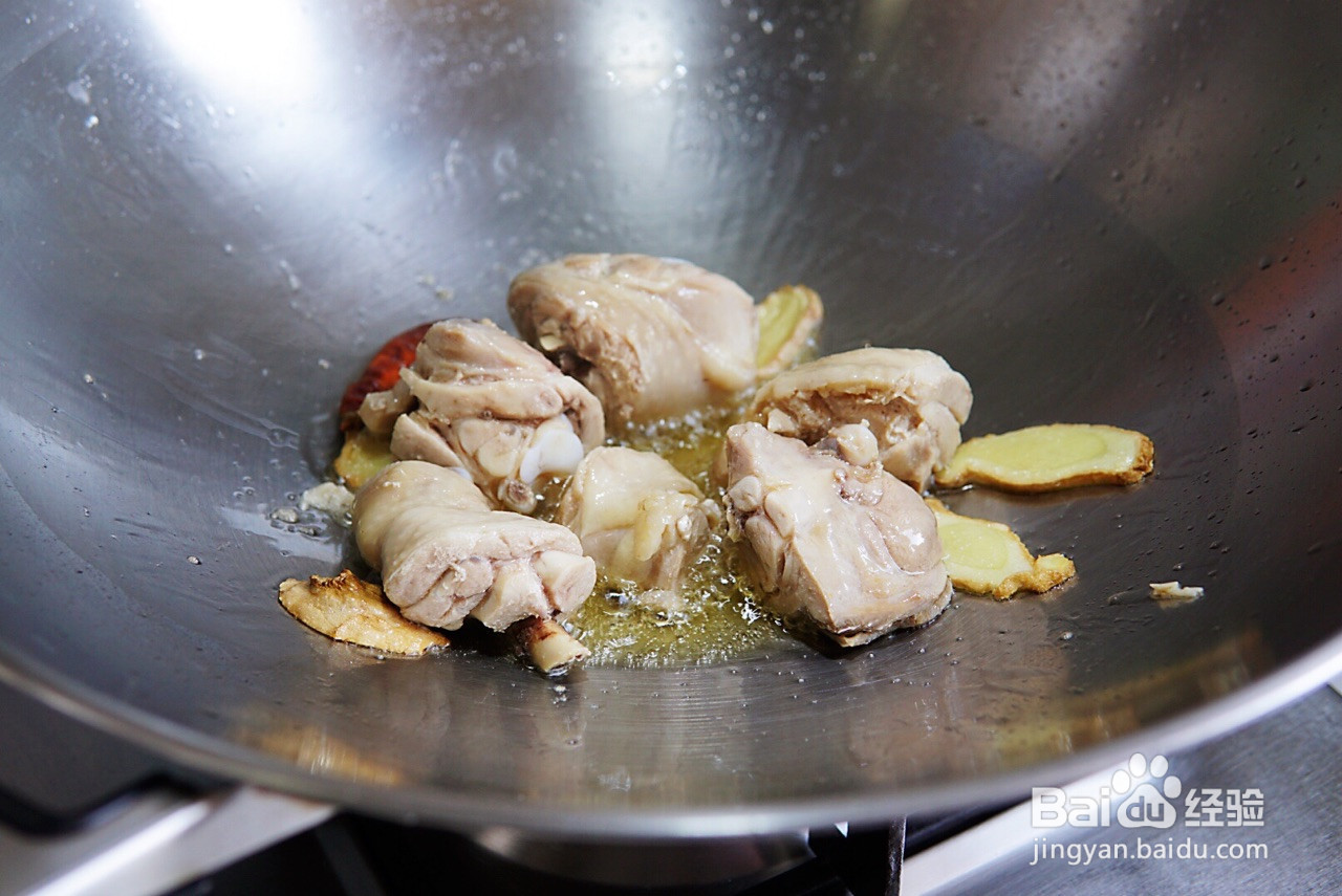 冬季暖胃大菜鸡腿炖土豆的做法