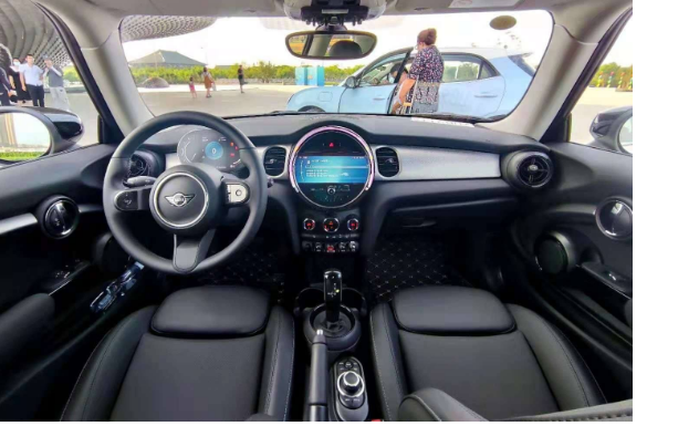 欧拉好猫车内摄像头是自动录像吗