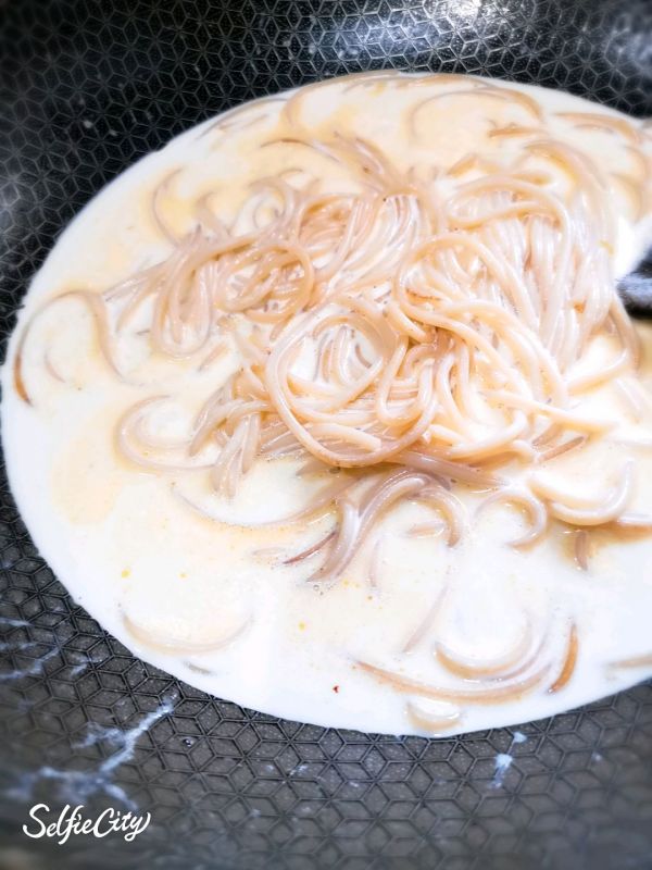 超级好吃的鲜虾芝士奶油意面