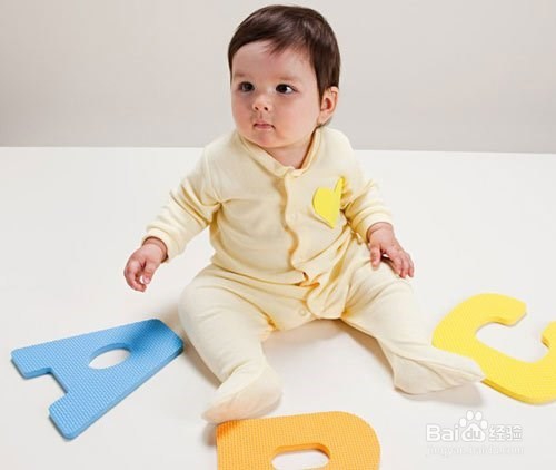 幼儿三周岁前的培养