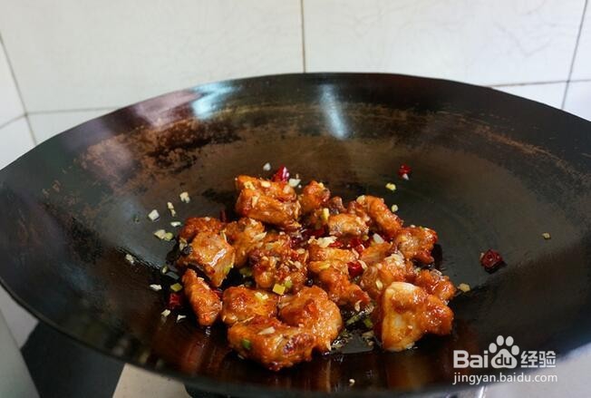 简单易学的芝麻香炒排骨的家常做法
