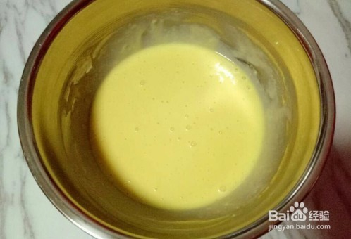 家常版8寸戚风蛋糕是怎么做的？