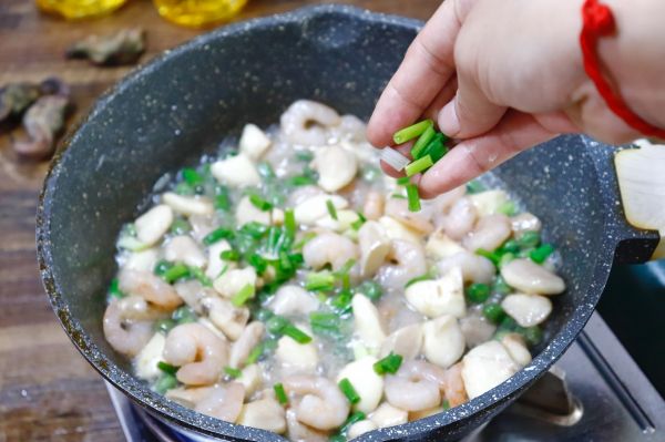菱角豌豆炒虾仁