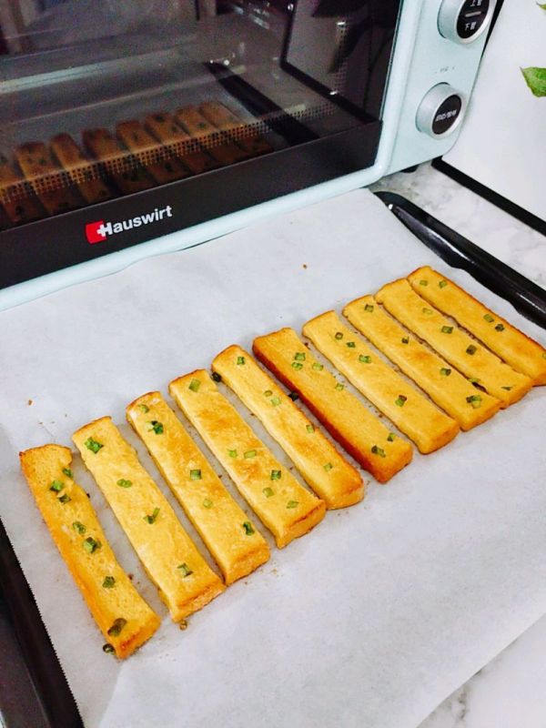 葱花鸡蛋土司条