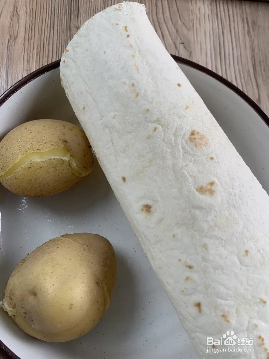 好吃到爆的芝士肉酱卷饼的做法