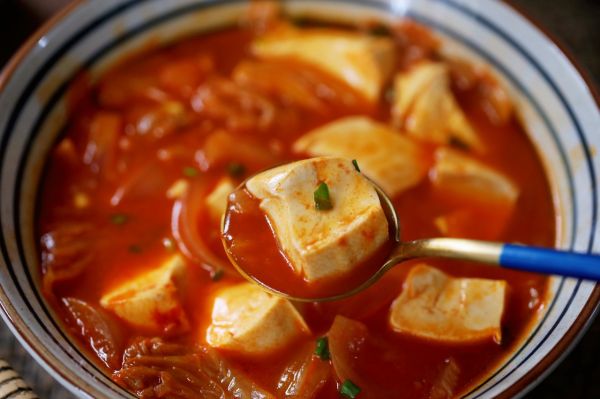 韩式泡菜豆腐汤