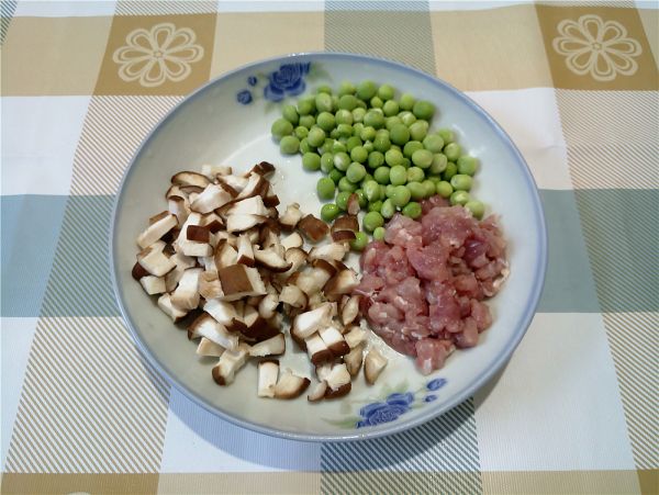 番茄豌豆肉酱意面