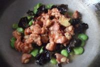 蚕豆炒脆骨肉-蚕豆掌中宝的做法