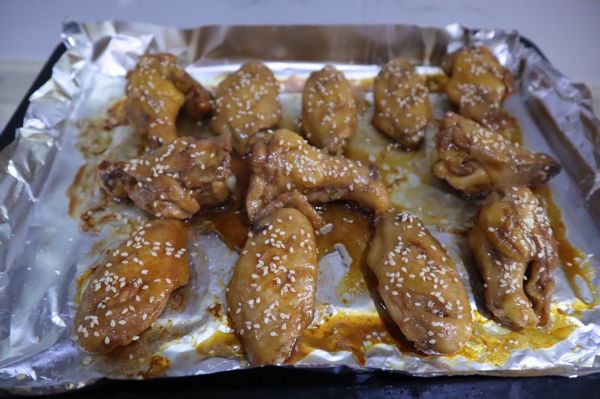 鲜嫩多汁蜜汁烤鸡翅