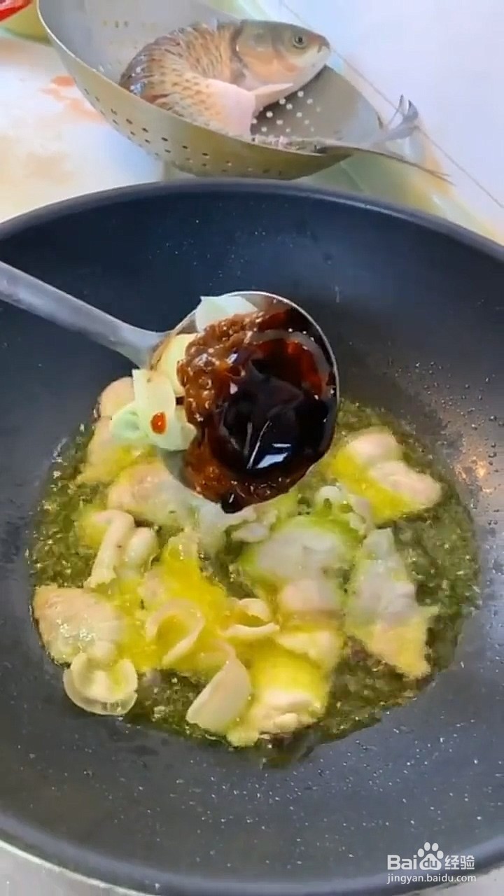 草鱼和鹌鹑蛋怎么做？