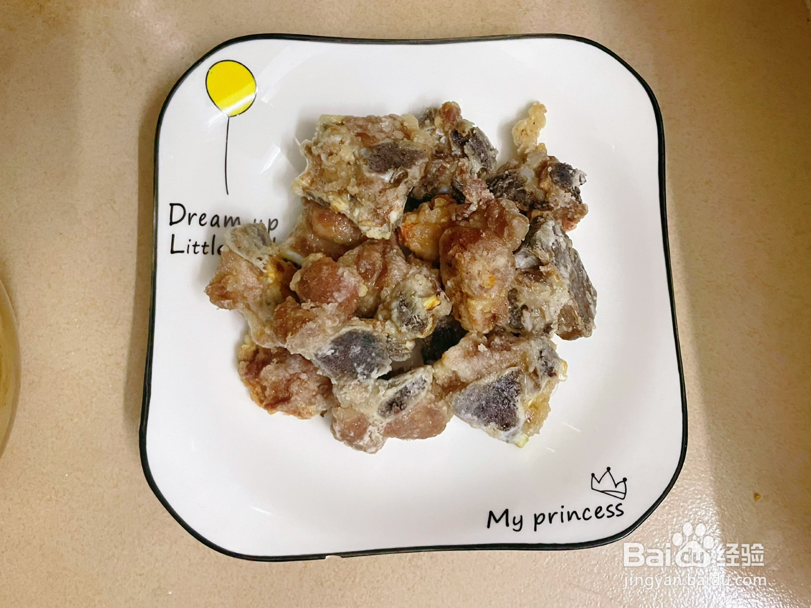 外酥里嫩的蒜香骨的做法