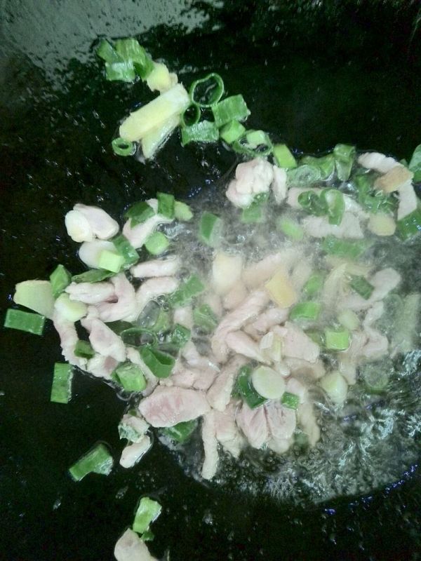 山药木耳炒肉丝