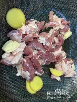 四季豆炒五花肉的做法
