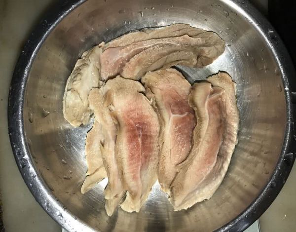 蚝豉粉葛牛尾鱼汤