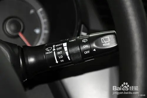 雨刷怎么一直自动刷