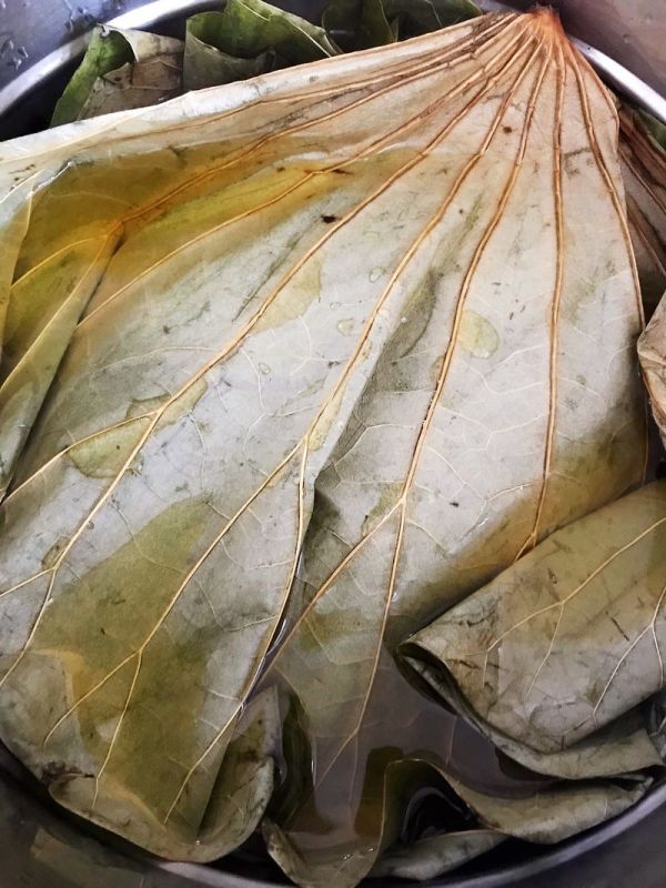 咸蛋火腿腊肉粽