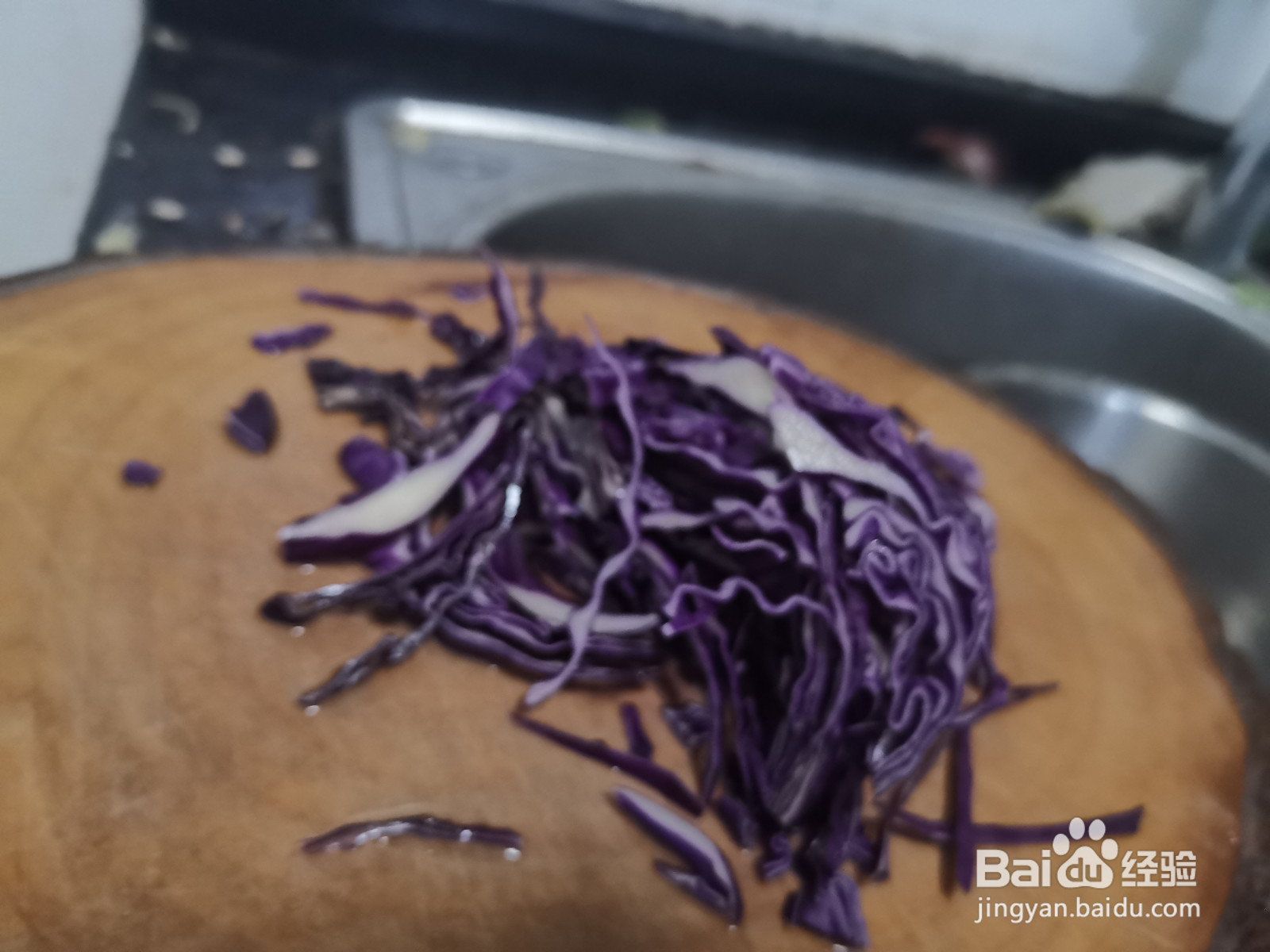 紫甘蓝土豆丁拌面