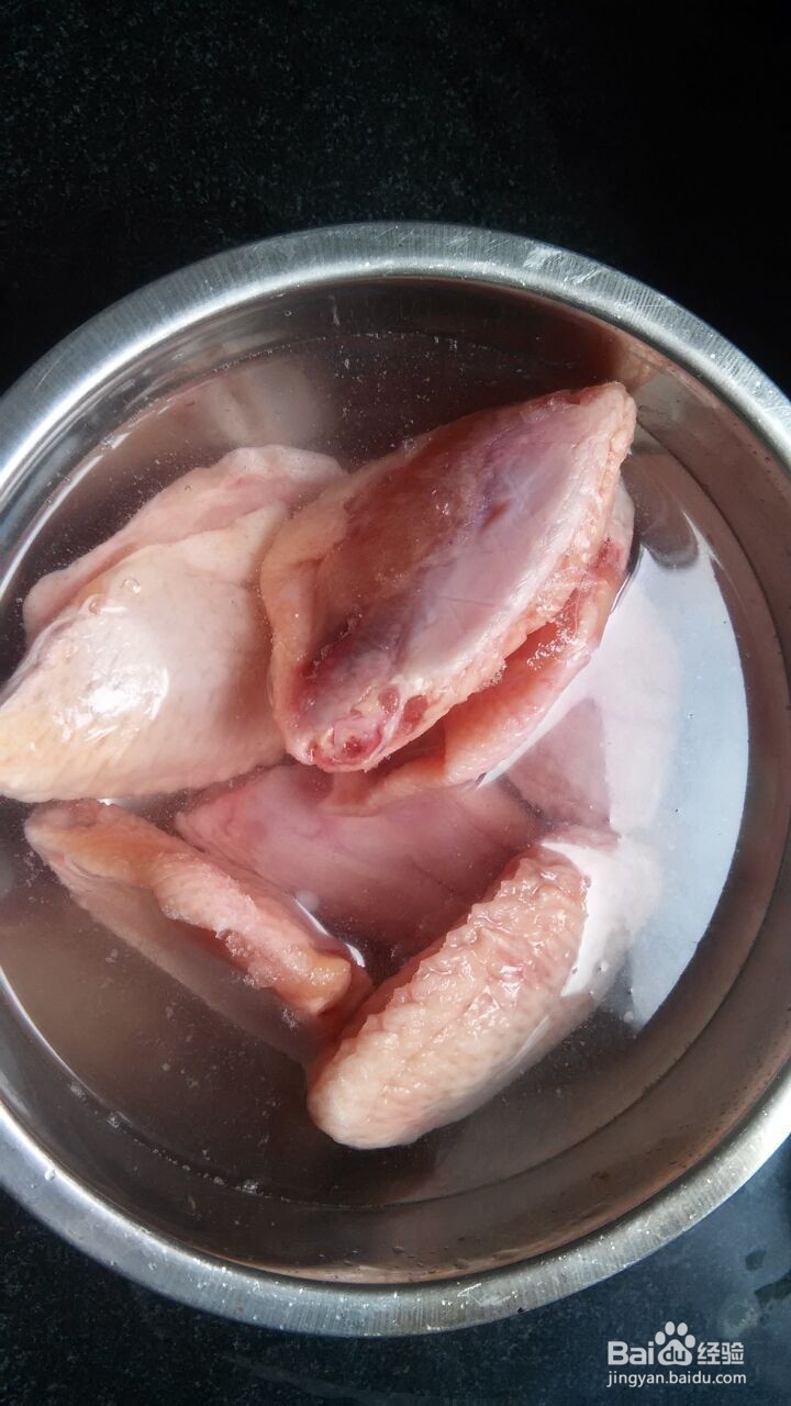 奥尔良烤翅的最简单做法