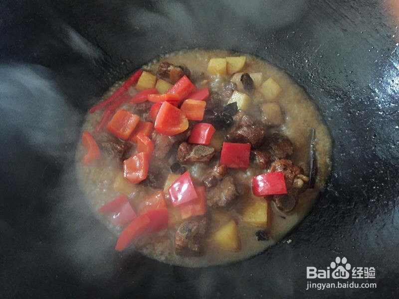 土豆红烧排骨的做法