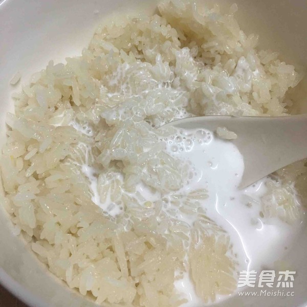 芒果糯米饭的做法