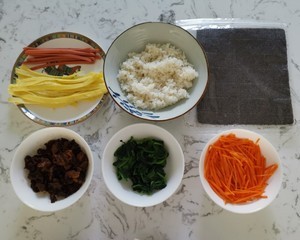 高颜值的紫菜包饭