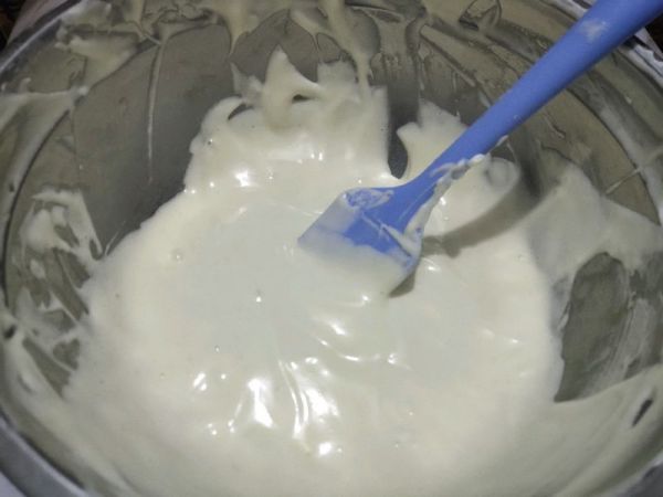 奇异果爆浆蛋糕