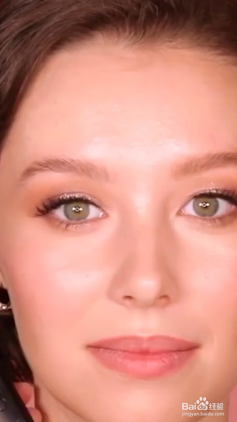 淡妆也很气质，让你做一个精致的女人