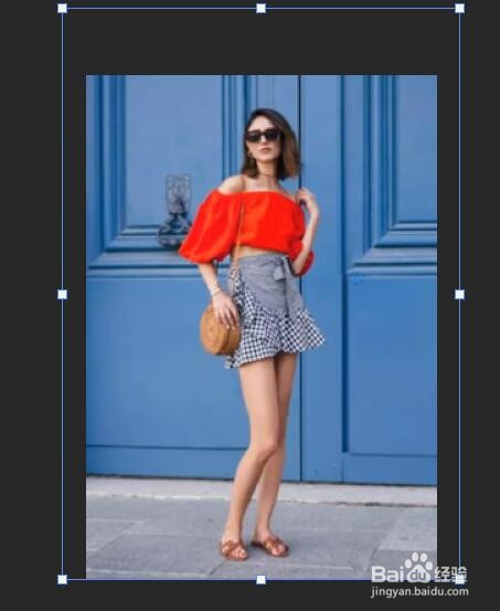 ps人物腿的拉长案例一