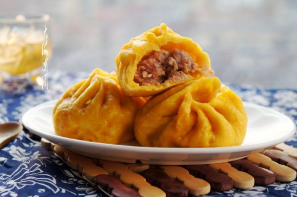 牛肉萝卜馅包子