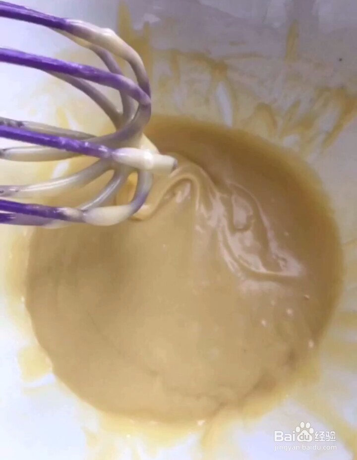 如何制作猫爪小蛋糕?