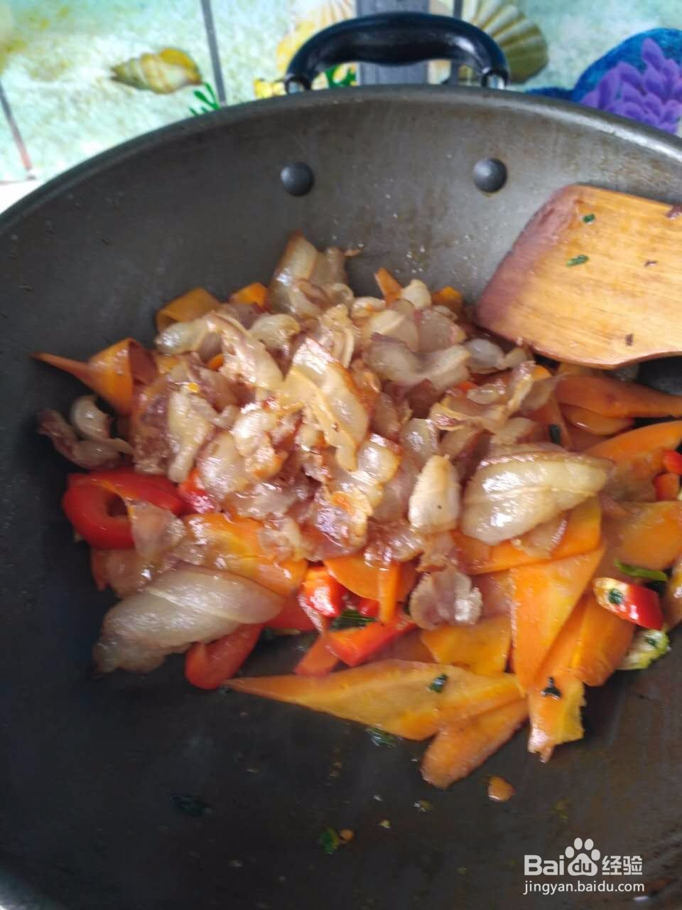 胡萝卜炒腊肉
