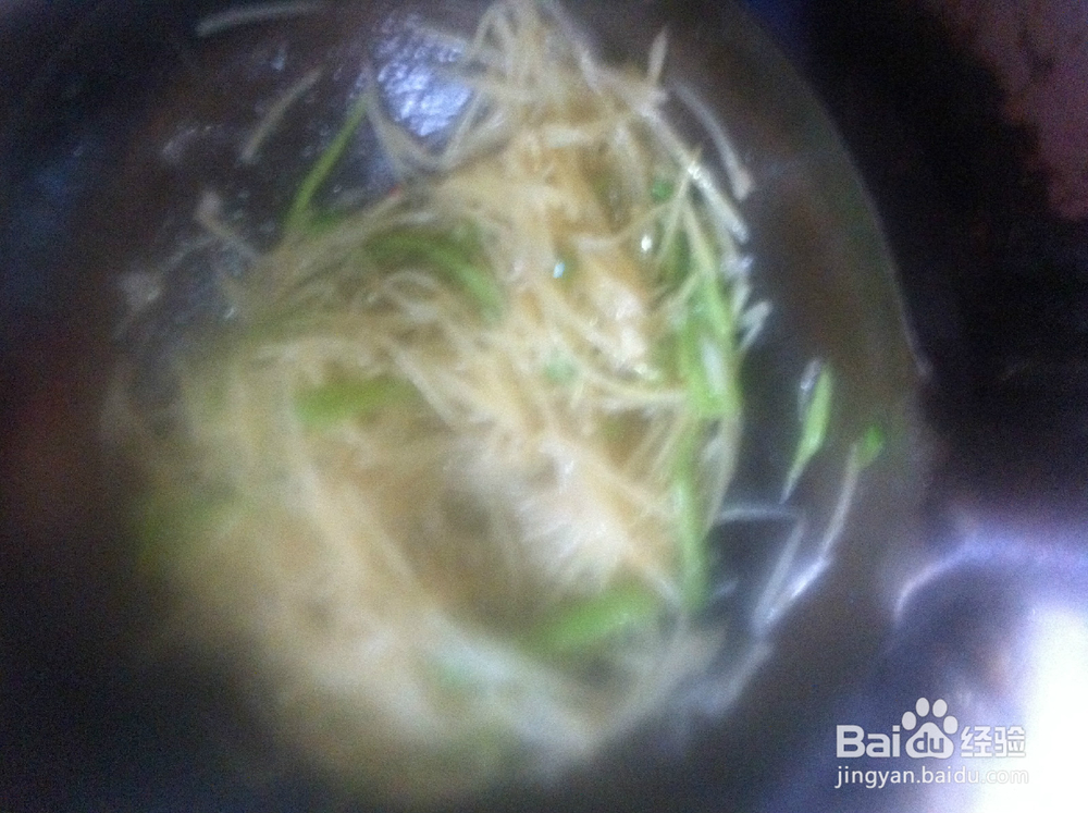 酸爽鲜辣土豆丝