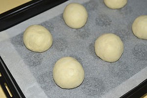 乳酪喷泉包的做法